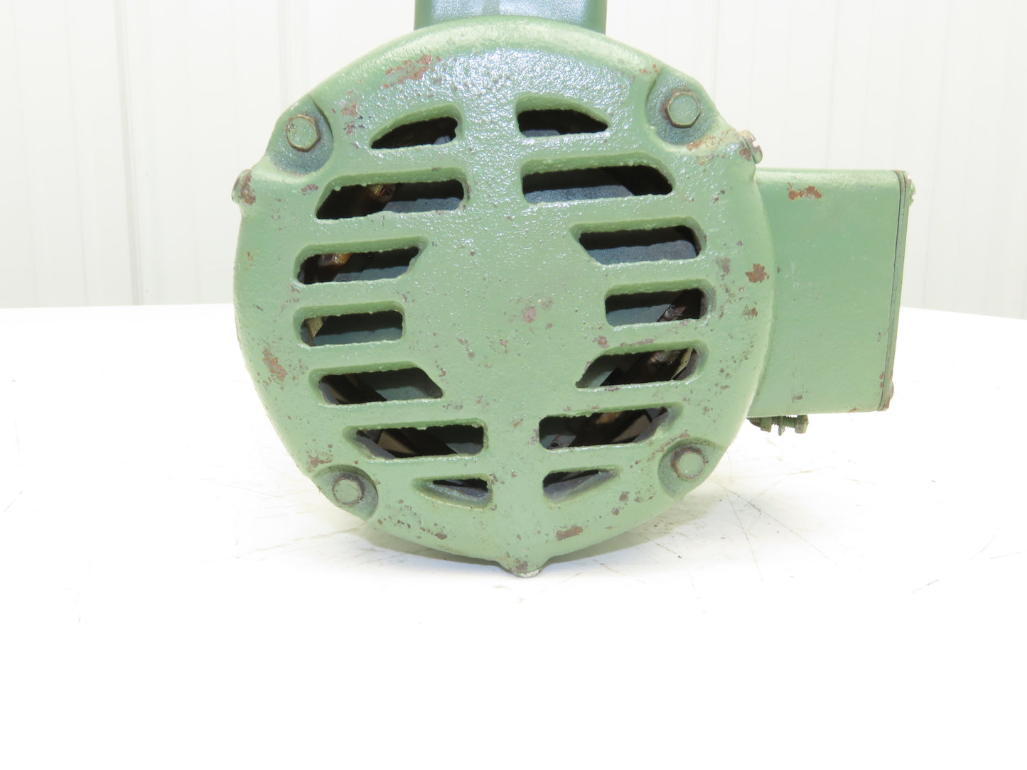 Boston Gear F313-15-G1 Gearmotor 15:1 Reducer 116rpm .5Hp 115V 1PH 56C LH