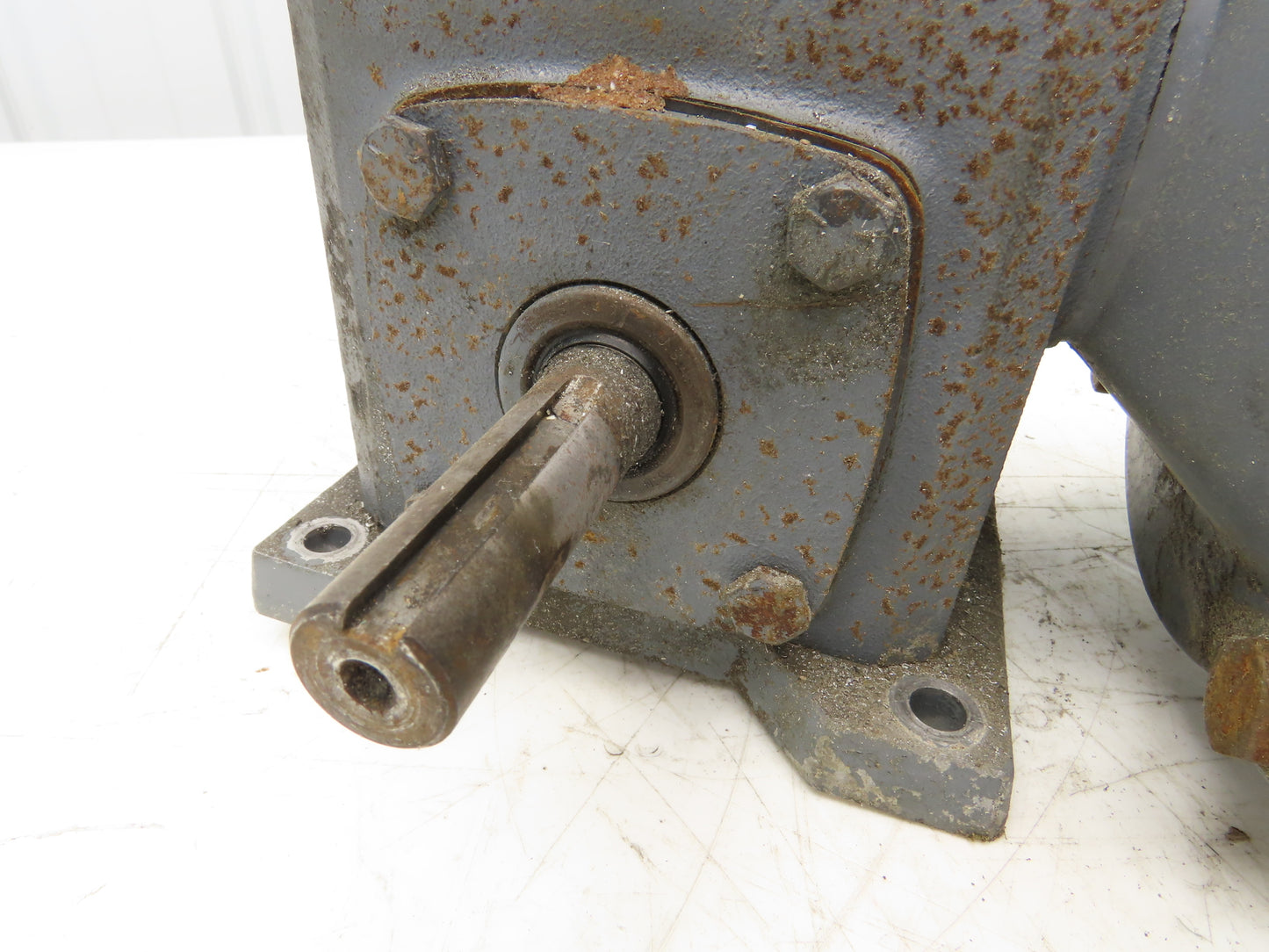 Boston Gear F313-15-G1 Gearmotor 15:1 Reducer 116rpm .5Hp 115V 1PH 56C LH