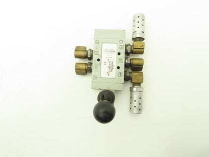 Numatics L23LA452O000000 Pneumatic Manual Lever Valve 2-Pos 3/8"NPT