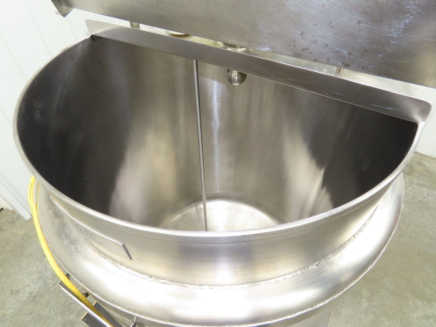 Avins Direct Steam 100 Gallon Mixing Tank 1/3Hp Lightnin Mixer Food Grade SS
