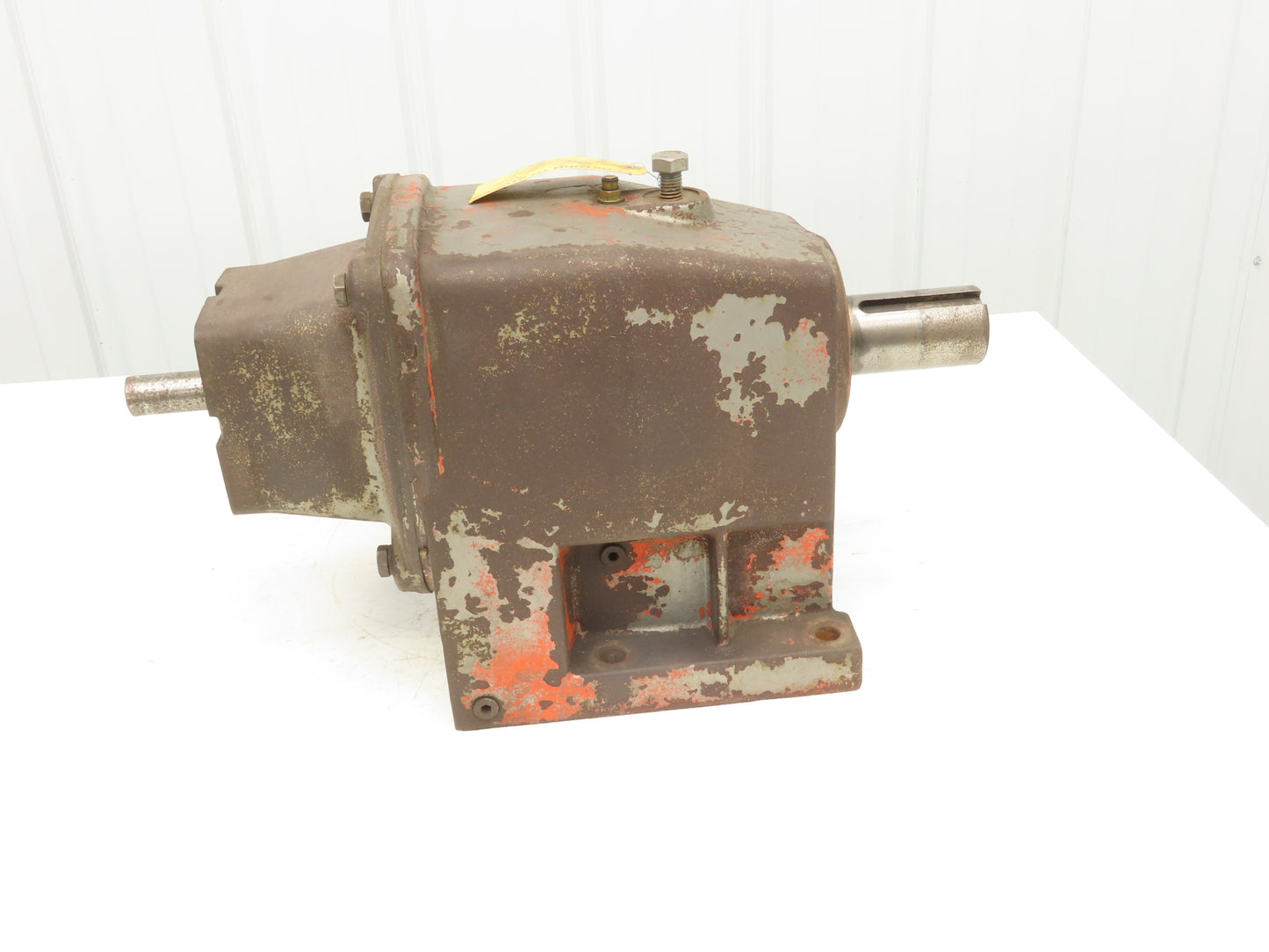 Gearbox Speed Reducer 40:1 Ratio Inline Drive 1.10" Input/2.25" Output