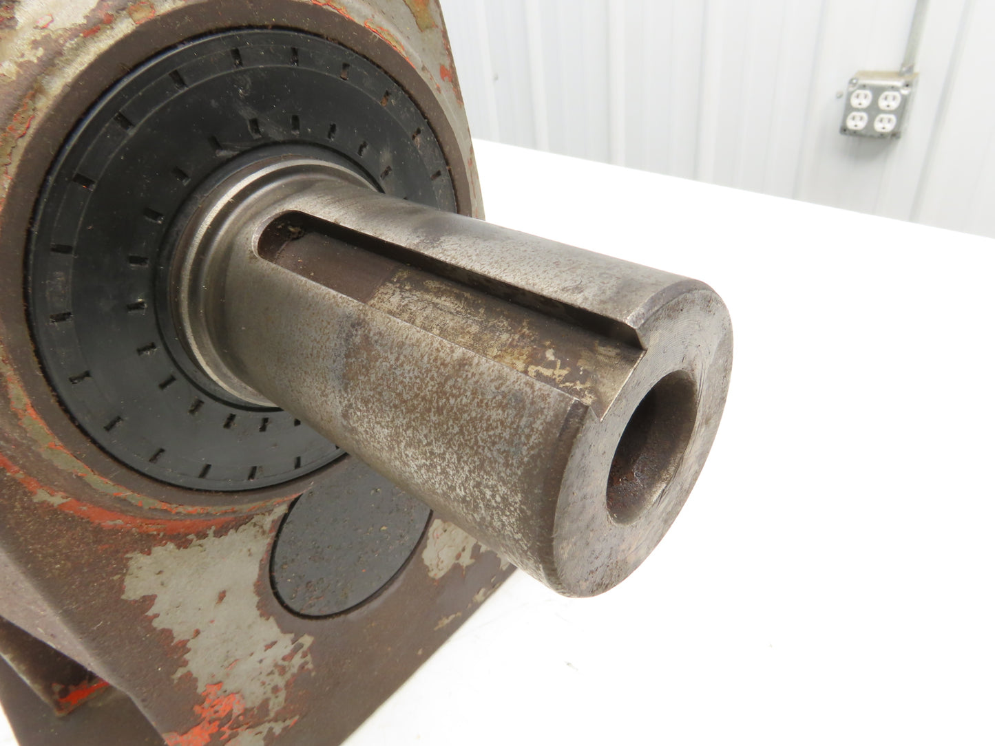 Gearbox Speed Reducer 40:1 Ratio Inline Drive 1.10" Input/2.25" Output