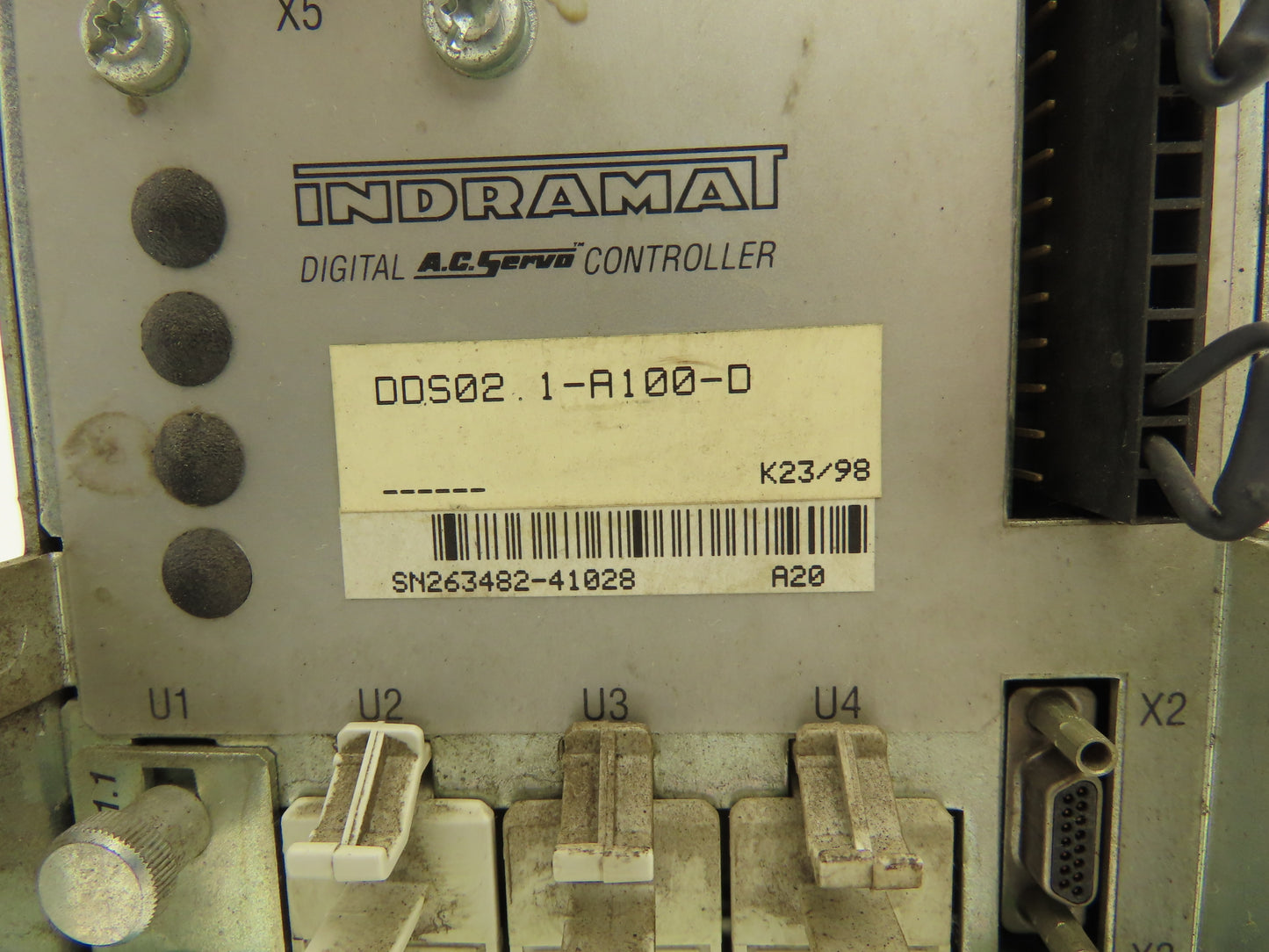 Indramat DDS02.1-A100-D 300VDC Digital AC Servo Controller