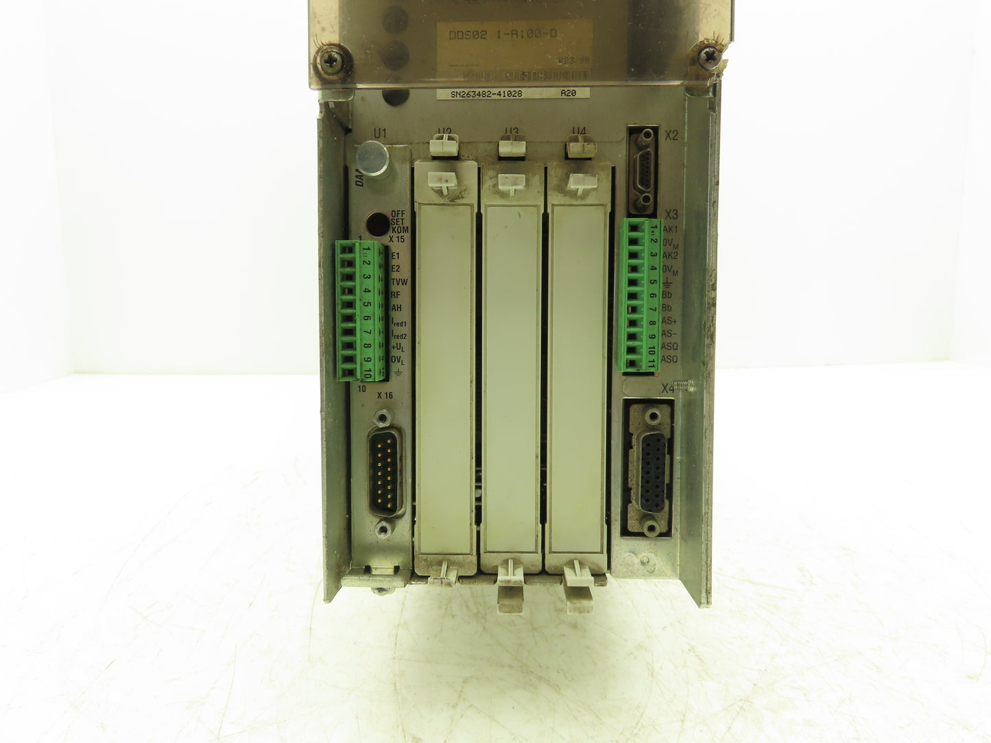 Indramat DDS02.1-A100-D 300VDC Digital AC Servo Controller