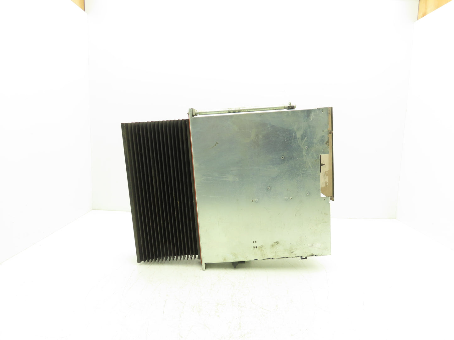 Indramat DDS02.1-A100-D 300VDC Digital AC Servo Controller