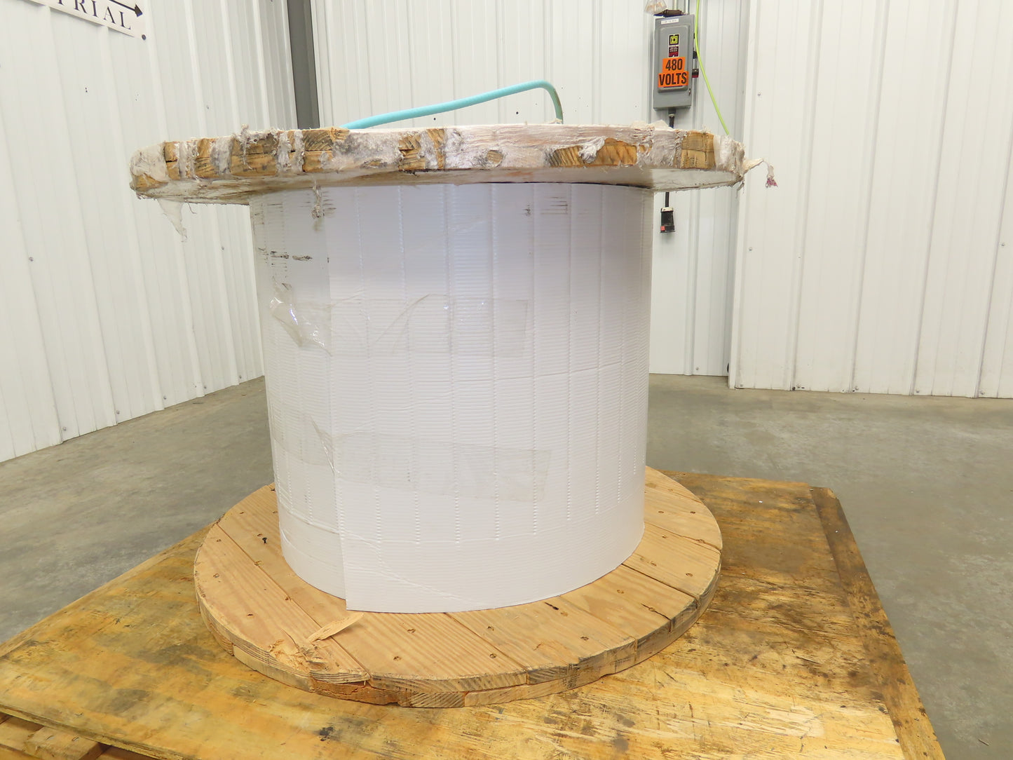 Corning 6-Fiber Optic MIC Tight-Buffered Interlocking Armored Plenum Cable 2120'