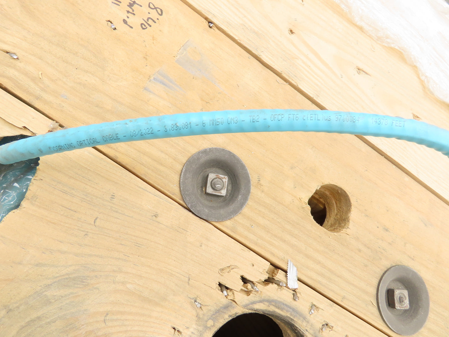 Corning 6-Fiber Optic MIC Tight-Buffered Interlocking Armored Plenum Cable 2120'