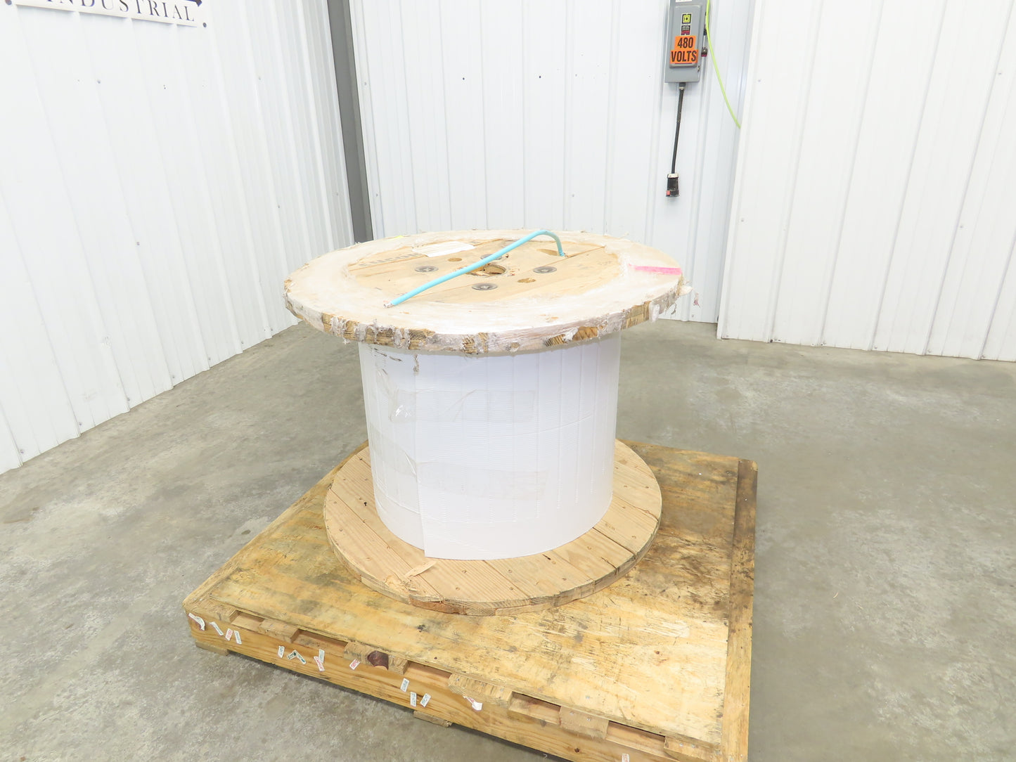 Corning 6-Fiber Optic MIC Tight-Buffered Interlocking Armored Plenum Cable 2120'