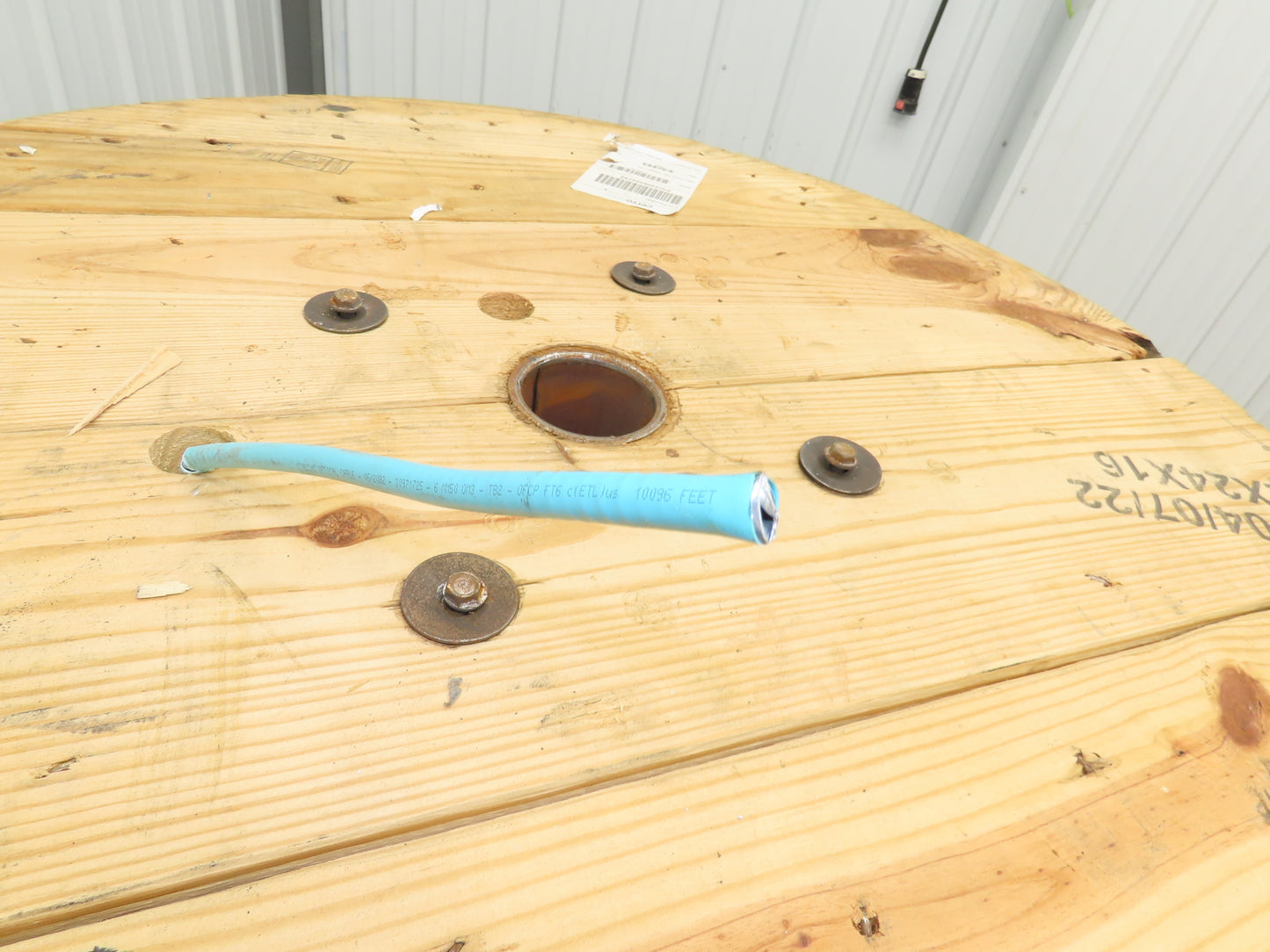 Corning 6-Fiber Optic MIC Tight-Buffered Interlocking Armored Plenum Cable 2140'