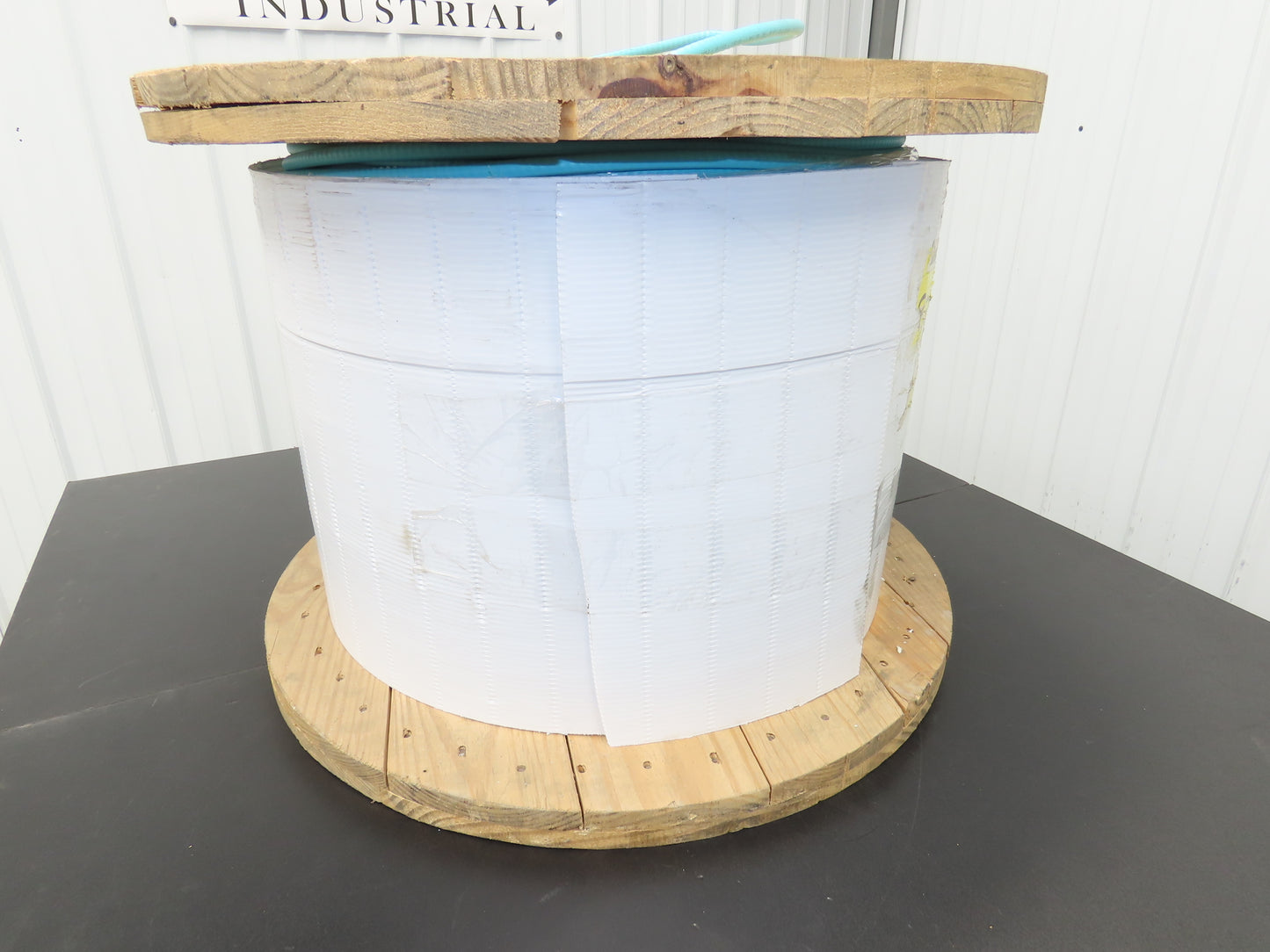 Corning 6-Fiber Optic MIC Tight-Buffered Interlocking Armored Plenum Cable 1840'