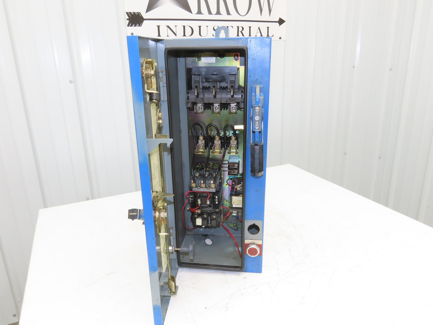 Allen-Bradley 512-BJB-6P-24R Combination Starter Fusible 600V 3PH 10HP