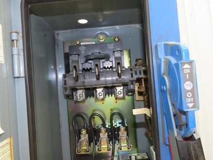 Allen-Bradley 512-BJB-6P-24R Combination Starter Fusible 600V 3PH 10HP