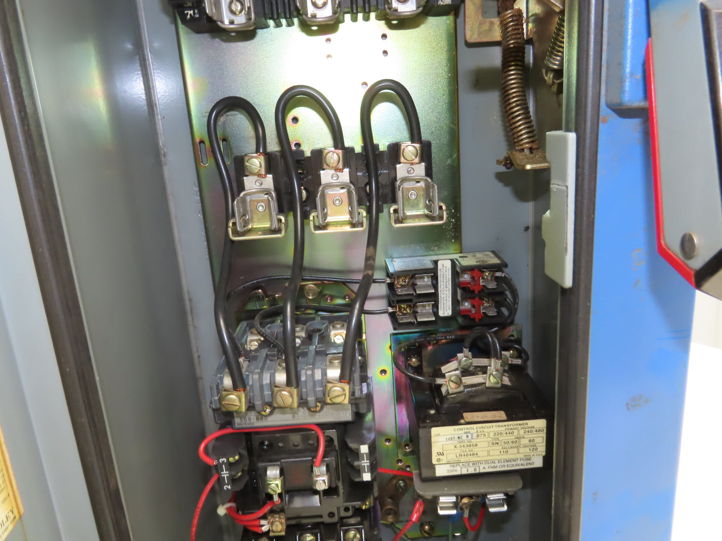 Allen-Bradley 512-BJB-6P-24R Combination Starter Fusible 600V 3PH 10HP