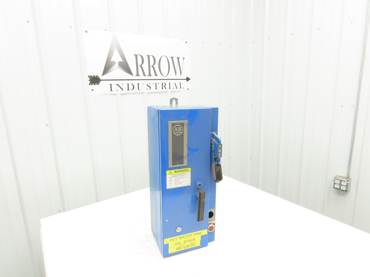 Allen-Bradley 512-BJB-6P-24R Combination Starter Fusible 600V 3PH 10HP