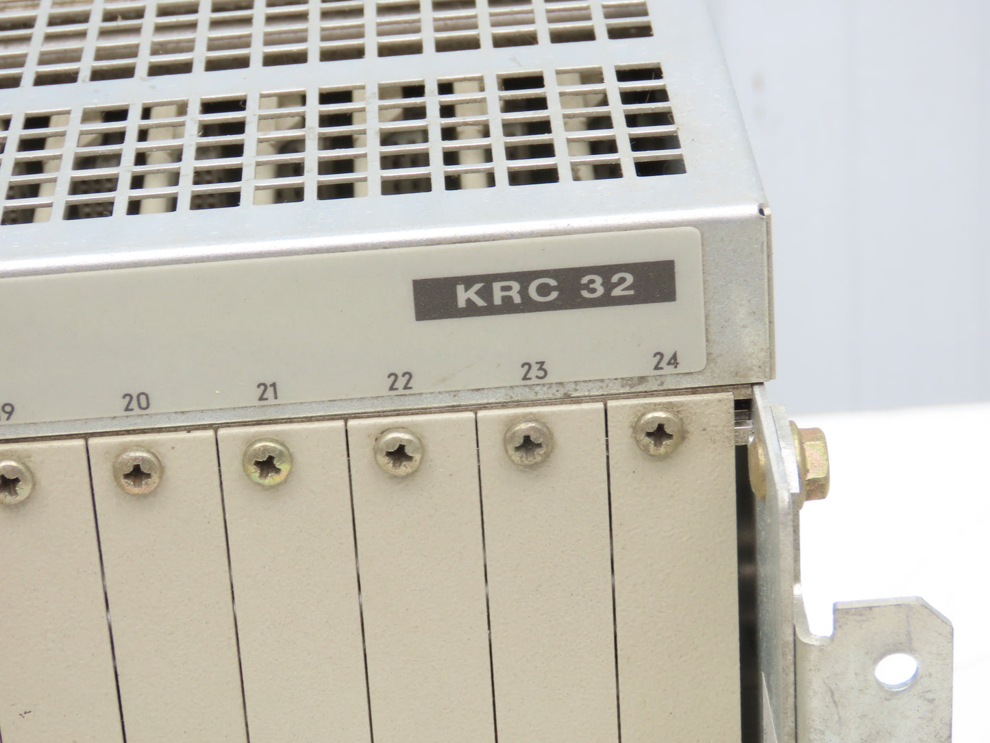 KUKA KRC 32 Robot Controller Servo Drive Pack Robotics Control Module