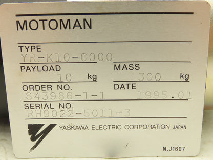 Yaskawa USASEM-02YRW11 AC Servo Motor 154W 3000rpm W/Encoder Right Angle Output