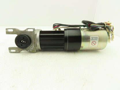 Yaskawa USASEM-02YRW11 AC Servo Motor 154W 3000rpm W/Encoder Right Angle Output