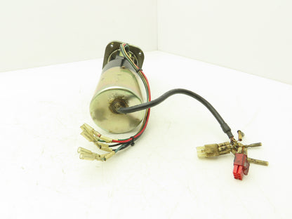 Yaskawa USASEM-02YRW11 AC Servo Motor 154W 3000rpm W/Encoder