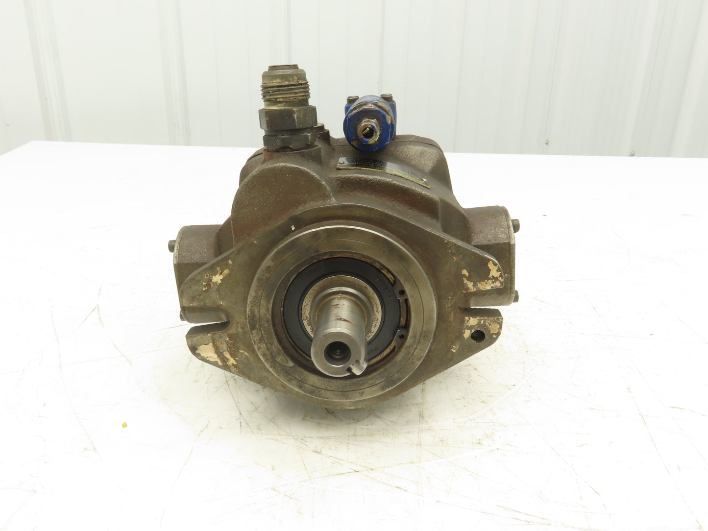 Parker PVP2336K9R59B3 Hydraulic Variable Piston Pump 18 GPM 3600 PSI Thru Shaft