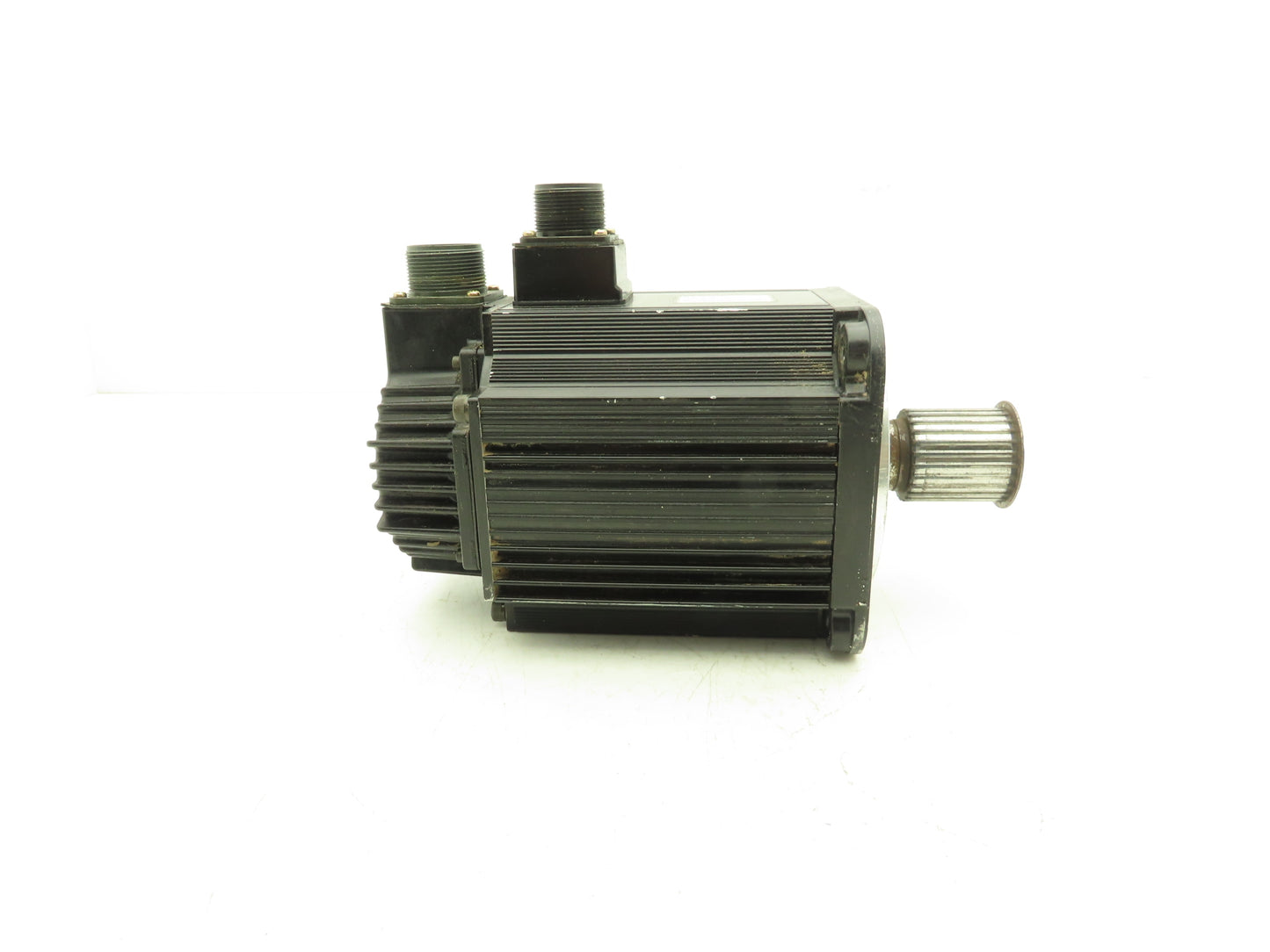 Yaskawa SGMGH-13DCA-YG11 AC Servo Motor 1300W 8.34Nm 1500 RPM Encoder 22mm Shaft