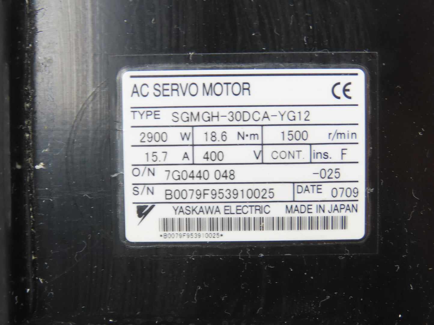 Yaskawa SGMGH-30DCA-YG12 AC Servo Motor 2900W 18.6Nm 1500 RPM Encoder 35mm Shaft