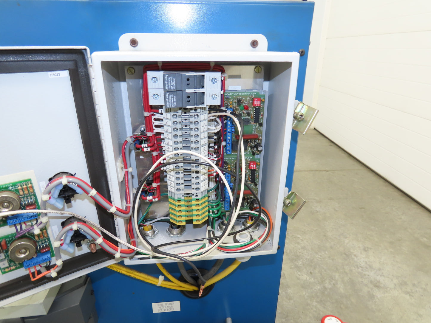 MTS Vibratory Bowl Feeder 12" Base Small Parts Sorter 9/16" Nut Rotator