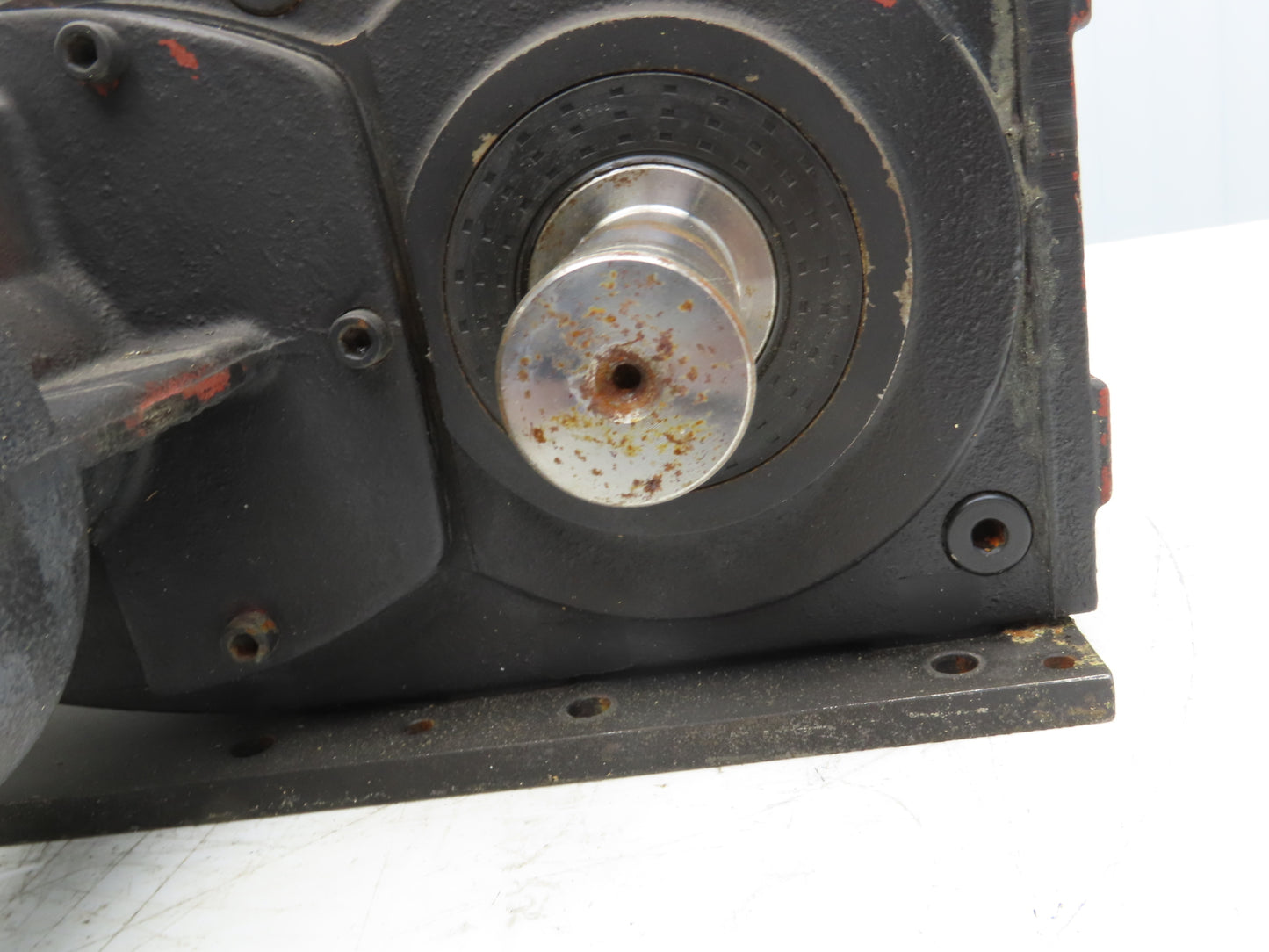 FG220S01 Gearbox Reducer 9.864 Ratio Dual Output Shaft IEC 63 Motor Adapter