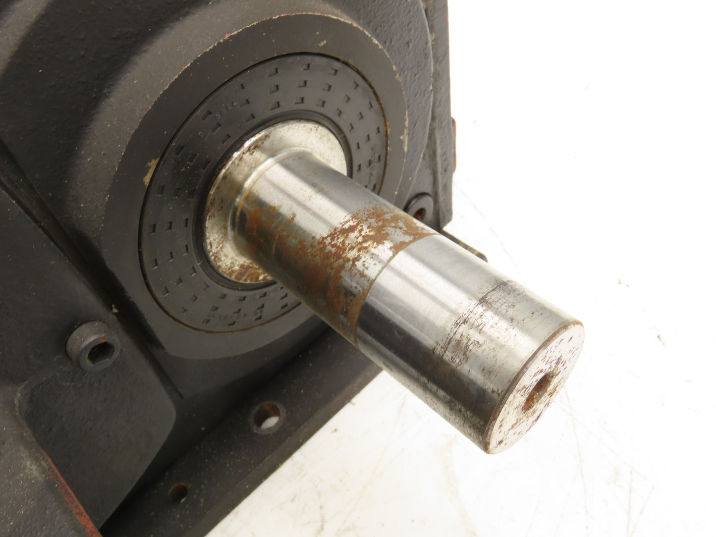 FG220S01 Gearbox Reducer 9.864 Ratio Dual Output Shaft IEC 63 Motor Adapter