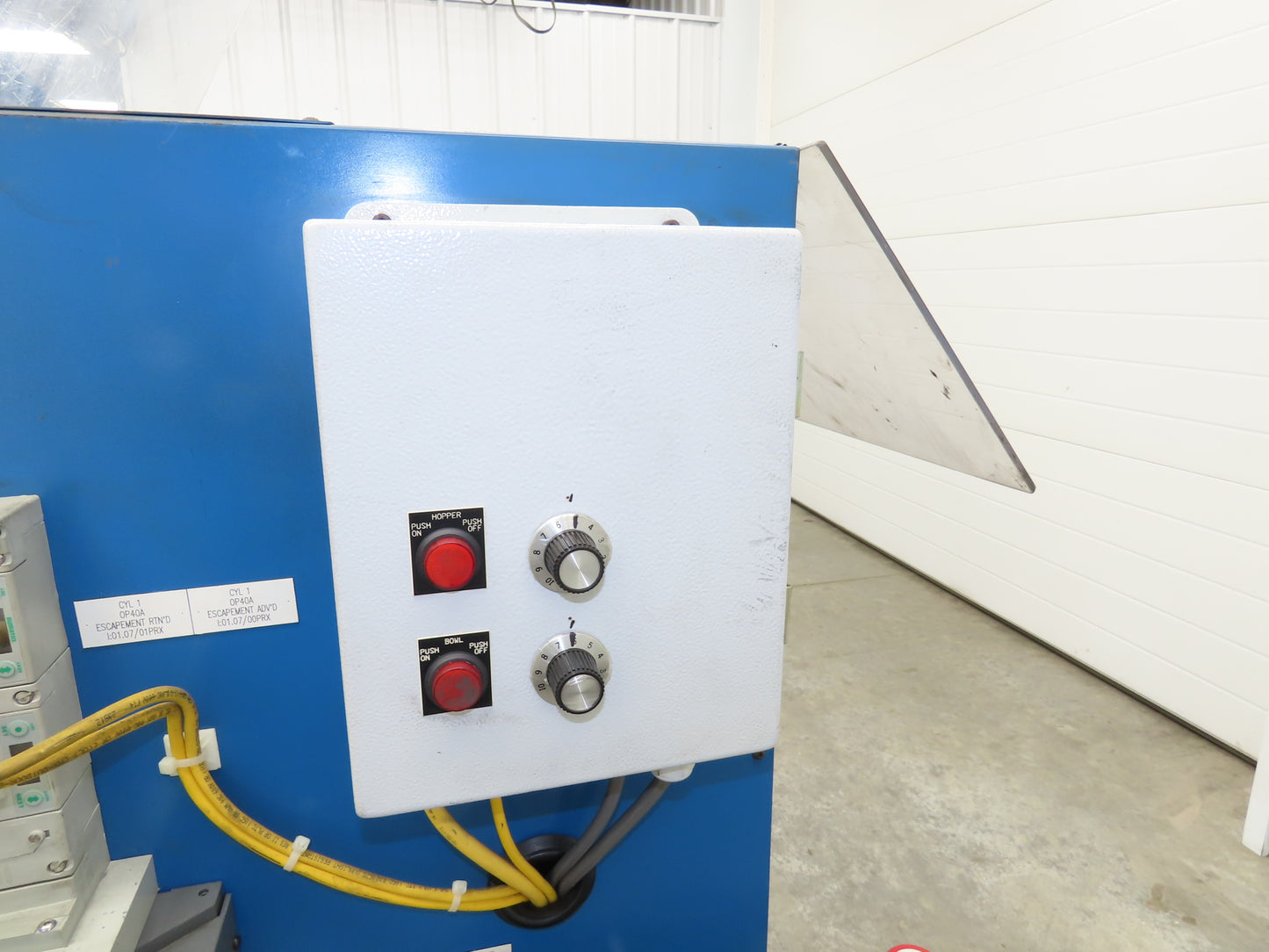 MTS Vibratory Bowl Feeder 12" Base Small Parts Sorter 9/16 Nut Rotator