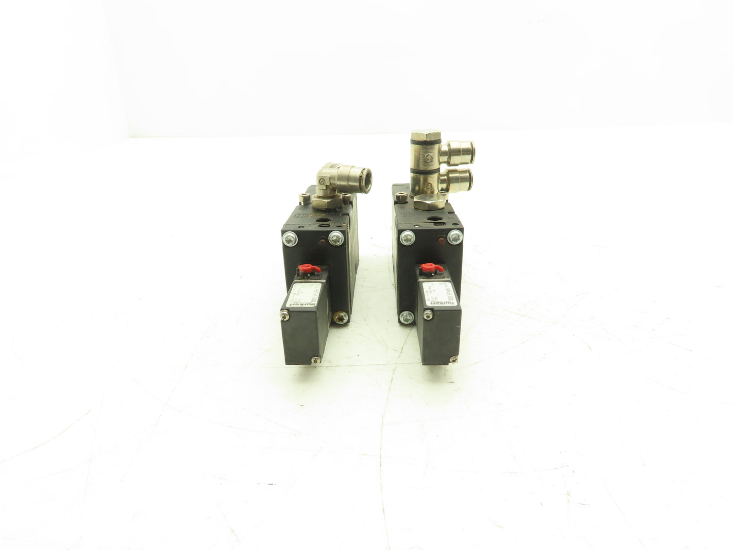 Burkert 00132548 6517 H 8.0 Pneumatic Solenoid Valve 24VDC  Lot of 2