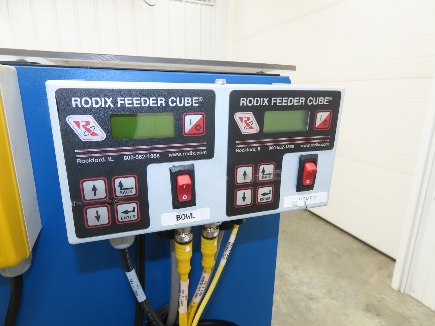 MTS Vibratory Bowl Feeder 15" Base Small Parts Sorter 1/4" Pop Rivet Rodix 120V