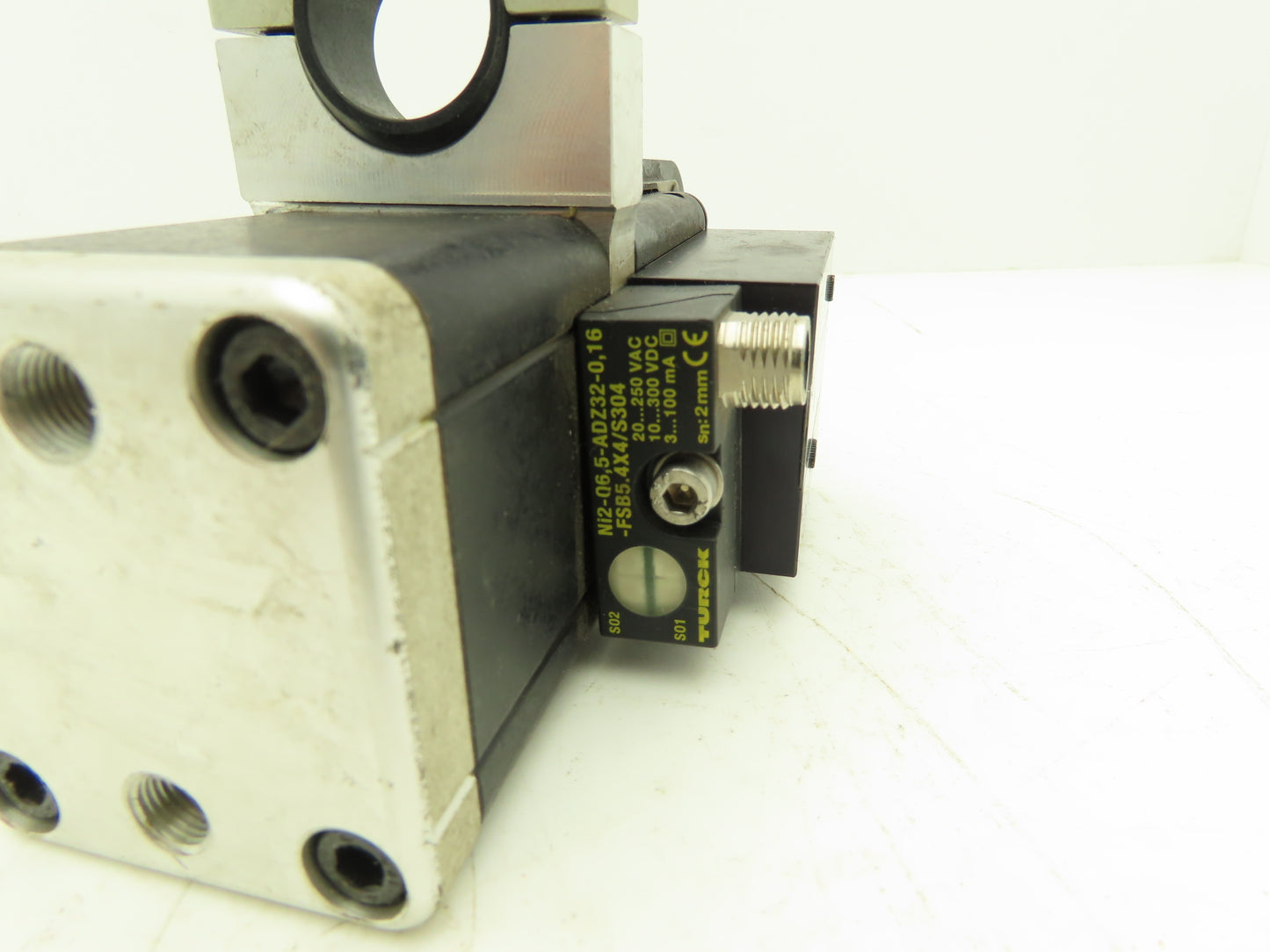 Norgren GL500-J12F5A1L1G4 Pneumatic Gripper Grip-Lok Single Arm Clamp