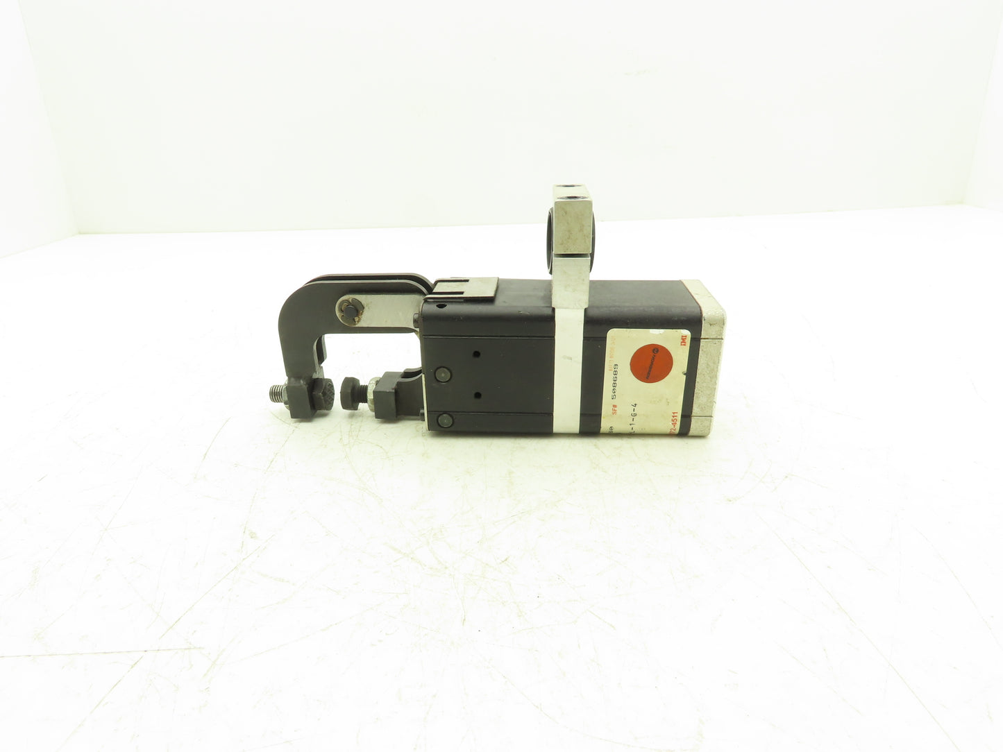 Norgren GL500-J12F5A1L1G4 Pneumatic Gripper Grip-Lok Single Arm Clamp