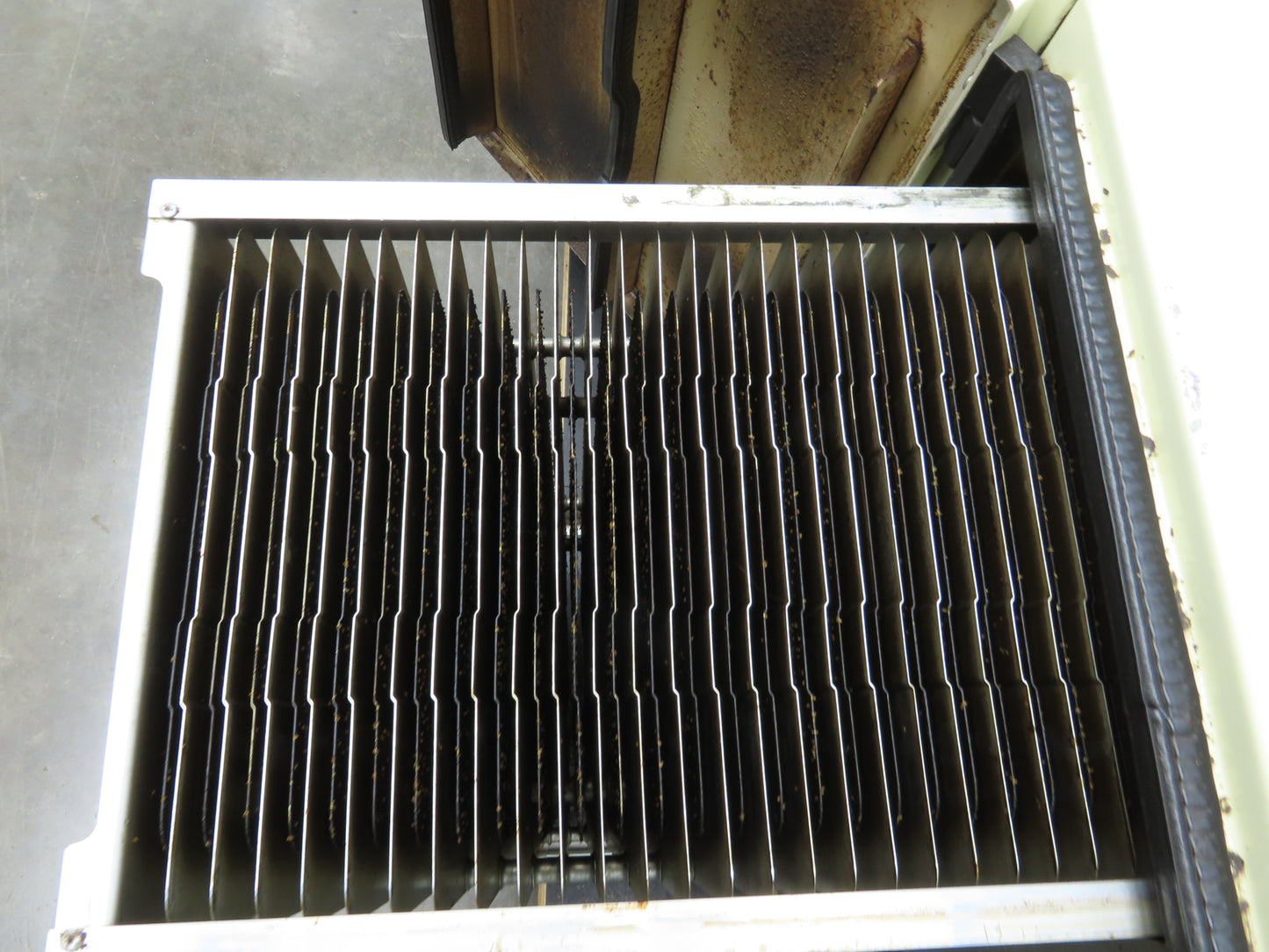UAS Smog Hog Industrial Electronic Air Cleaner Overhead Filter 480V