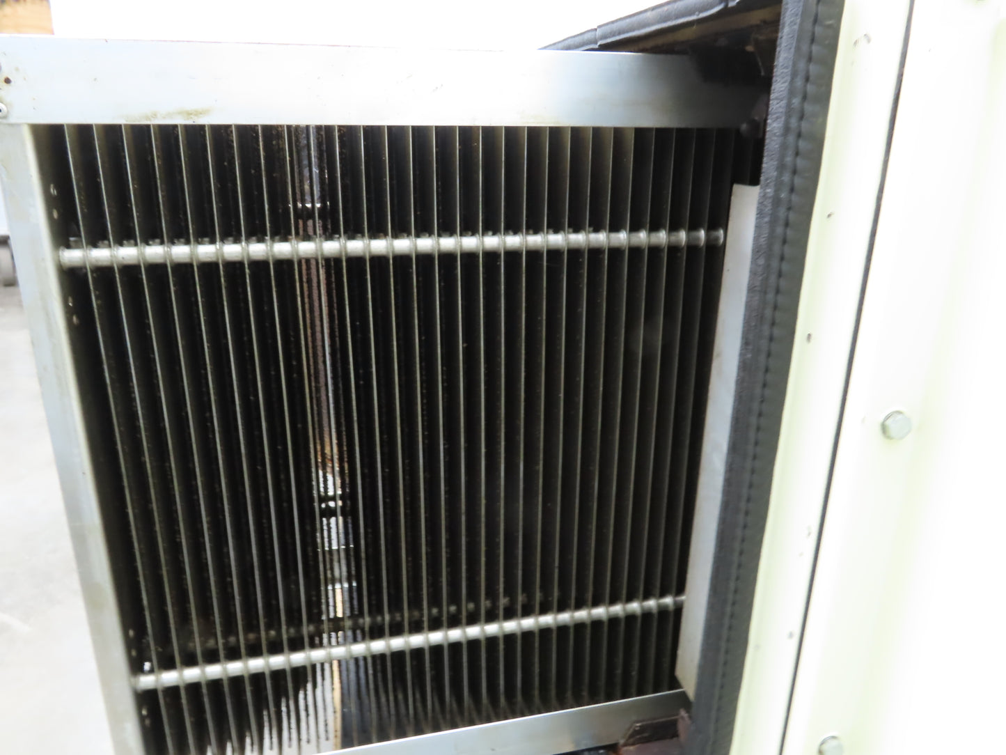 UAS Smog Hog Industrial Electronic Air Cleaner Overhead Filter 480V