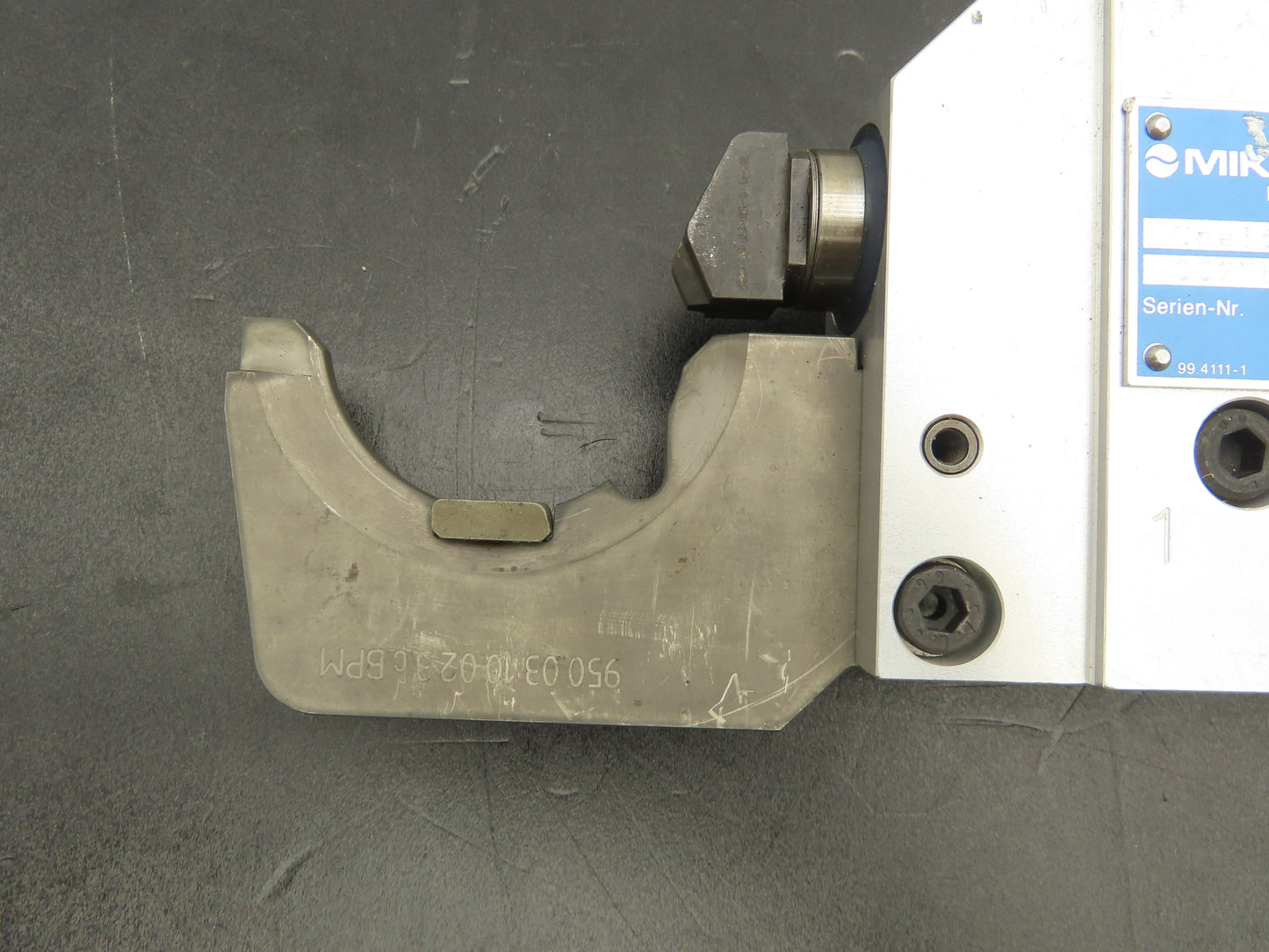 Miksch 002763-02  HSK-A63 Tool Changer Gripper Arm Greiferarm BP41-D-D-450