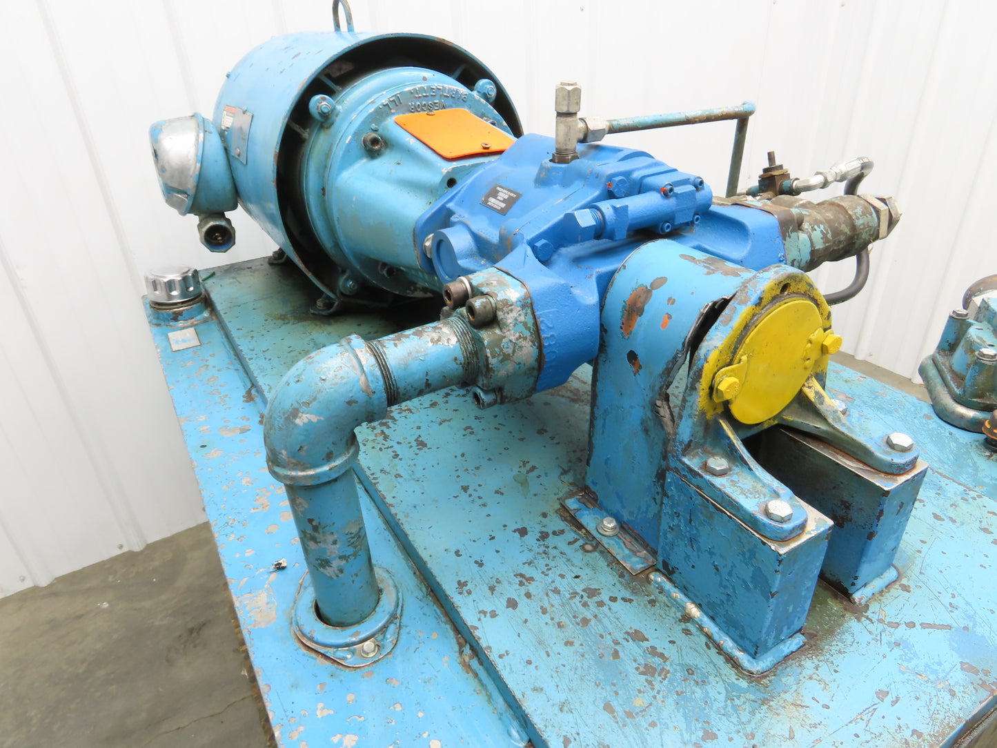 Eaton Vickers Hydraulic Power Unit 120 Gallon 29 GPM 3000PSI 30Hp 230/460V 3Ph