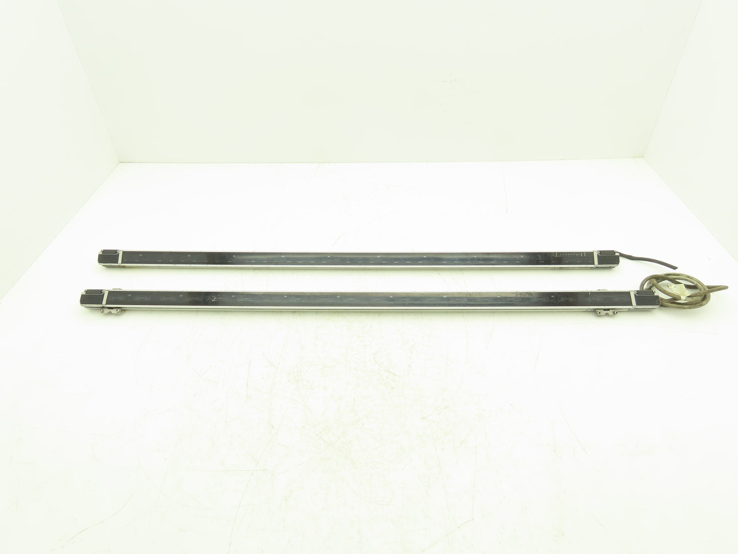 Keyence SL-C44H-T/SL-C44H-R Light Curtain Transmitter & Receiver Set 860mm 24VDC
