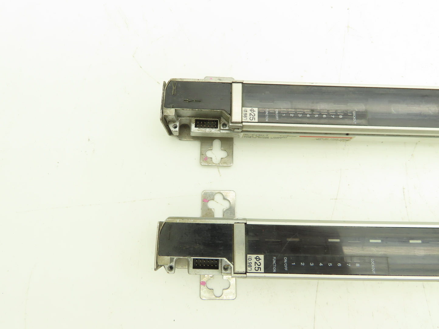 Keyence SL-C36H-R|SL-C36H-T Light Curtain Transmitter Receiver Set 700mm 24VDC