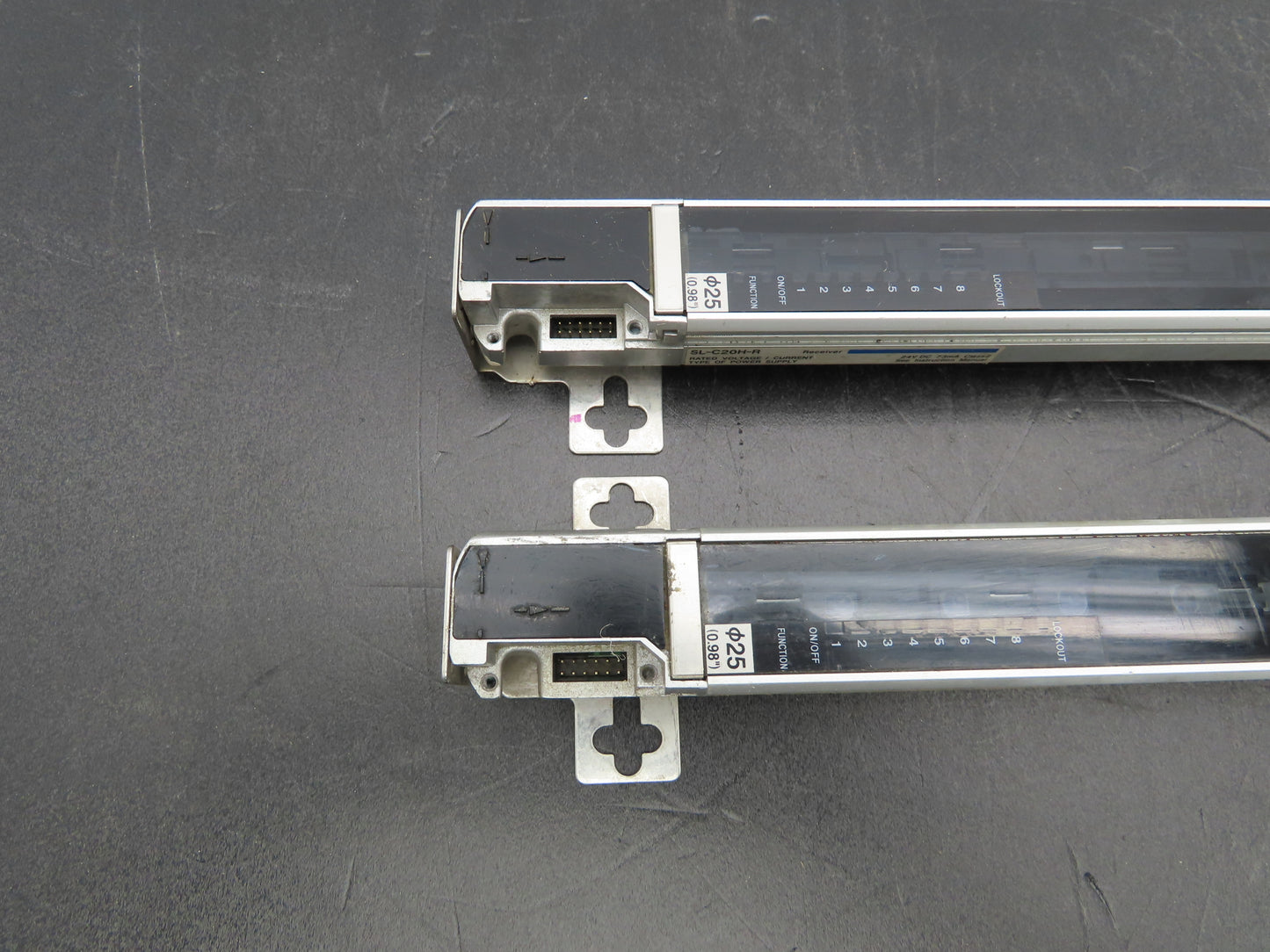 Keyence SL-C20H-R|SL-C20H-T Light Curtain Transmitter Receiver Set 380mm 24VDC