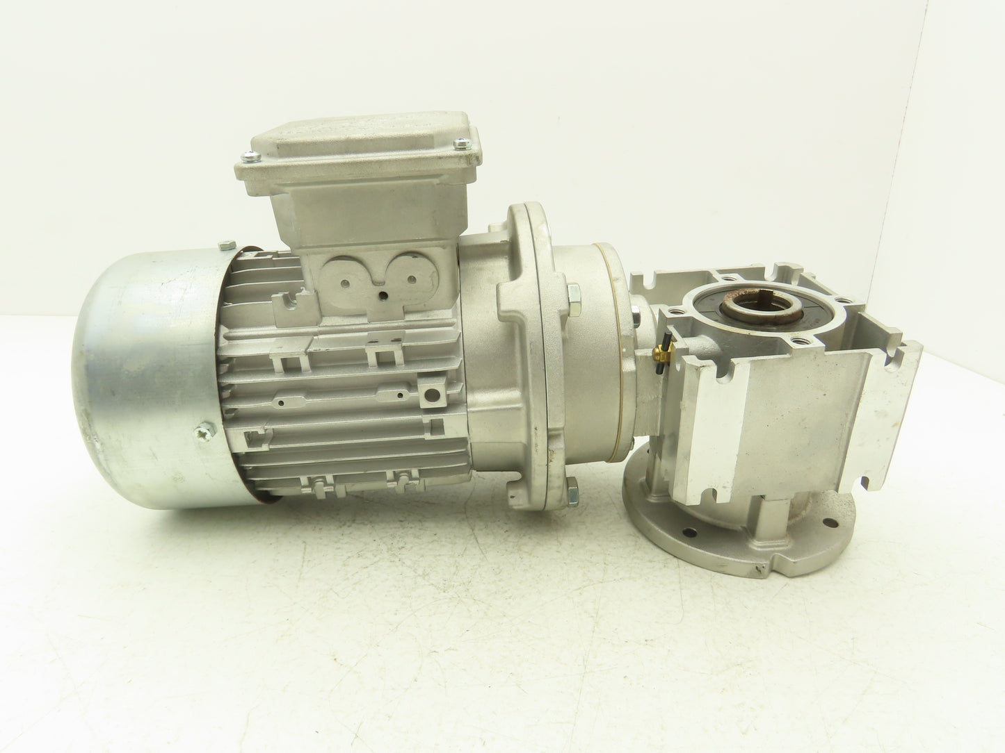 Nord Gearmotor 30:1 Reducer 0.5Hp 57rpm 230/460V 3PH 56C Hollow Shaft