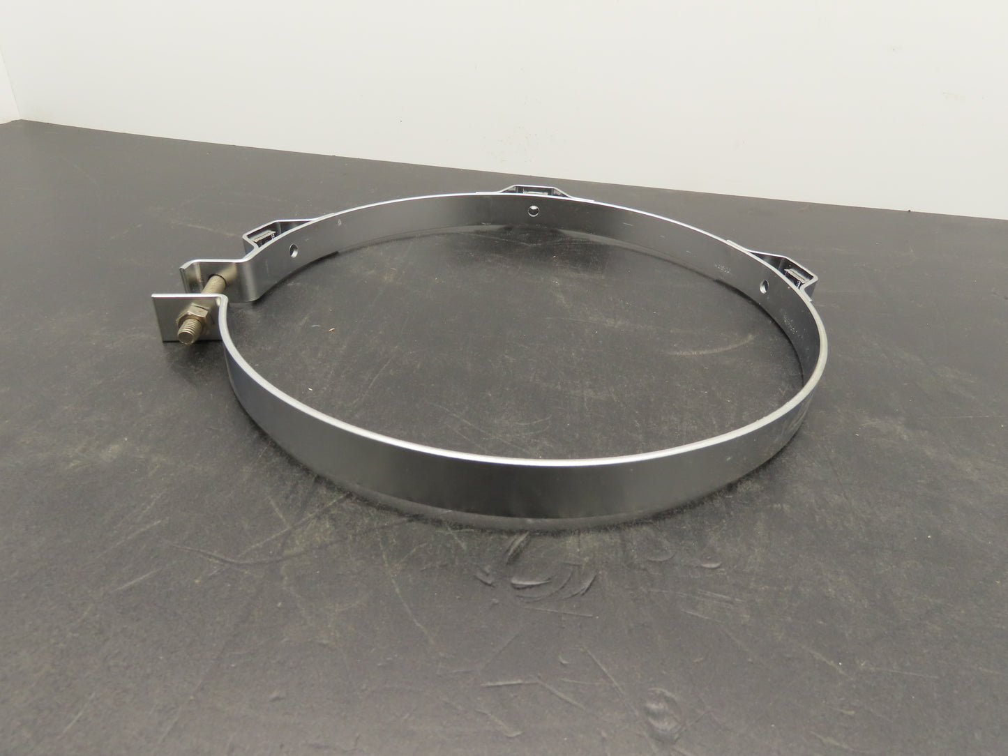 Walker 35935 Guard Exhaust Clamp 254mm ID/ 9-7/8" ID Chromed Set of 2 Clamps