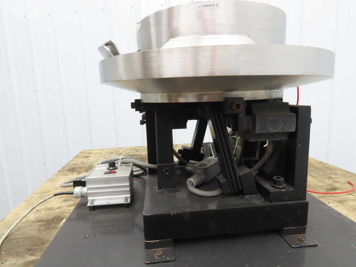 Orientech Vibratory Bowl Feeder 12" Base Small Parts Sorter 12mm Gromet