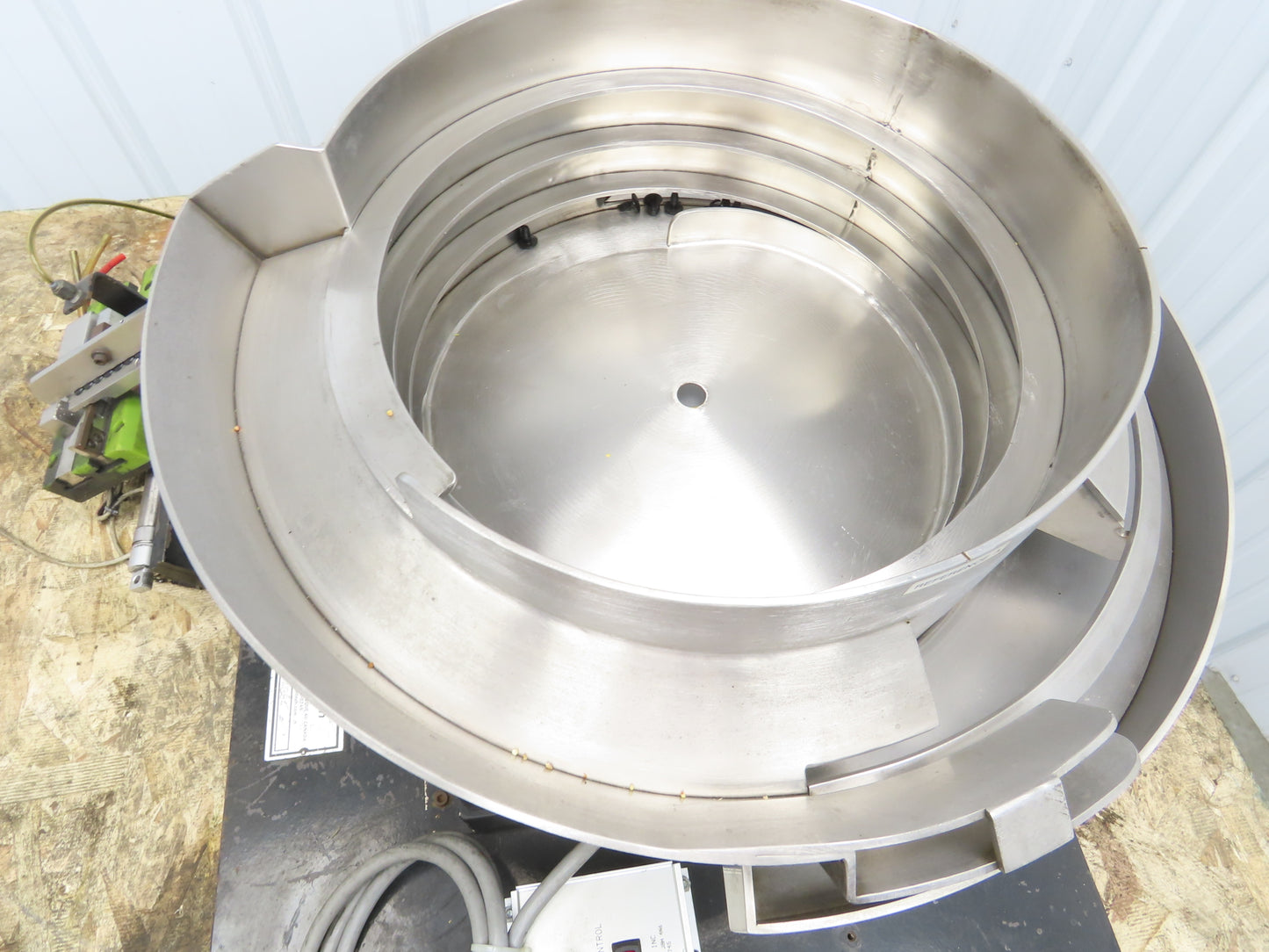 Orientech Vibratory Bowl Feeder 12" Base Small Parts Sorter 12mm Gromet