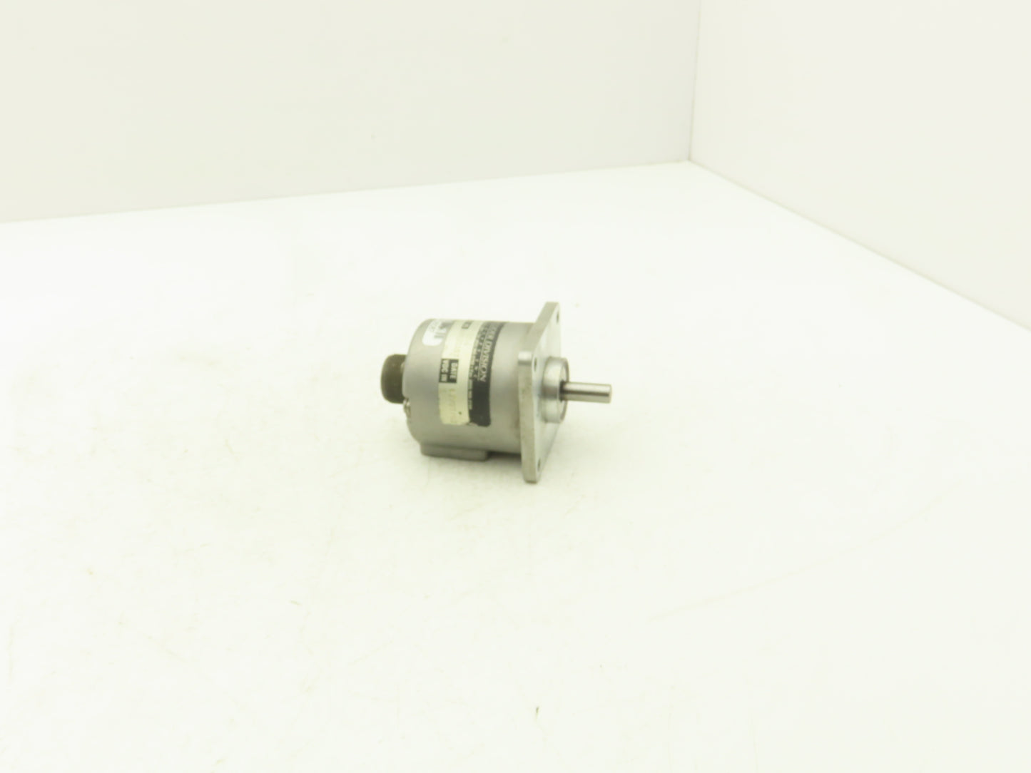 BEI Industrial H25D-SS-180-ABZ-7406R-EM16 Rotary Encoder 5V 3/8" Shaft