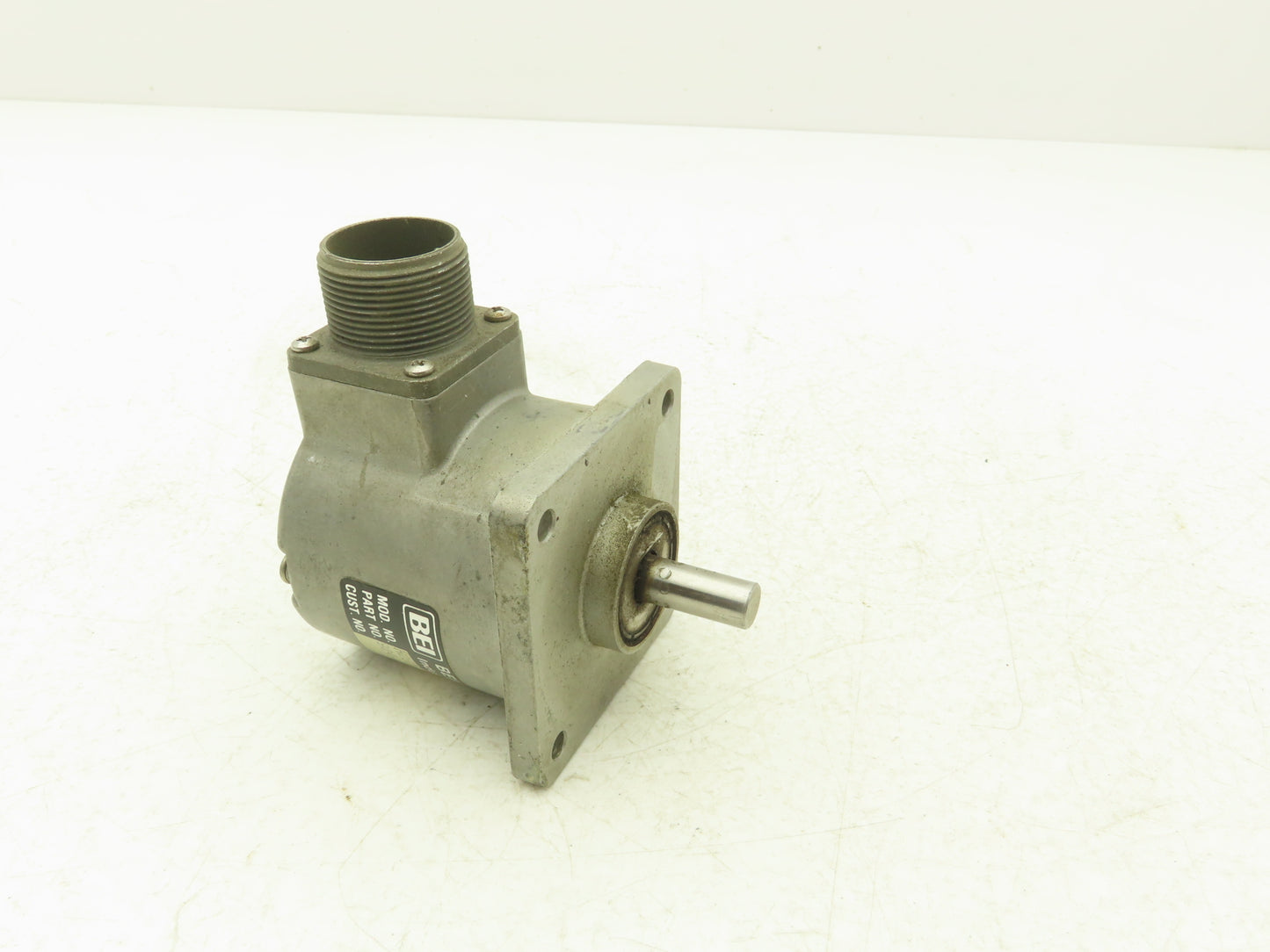 BEI Industrial H25D-SS-CCW-8GC-7406-LED-SM18 Rotary Encoder 5V 3/8" Shaft