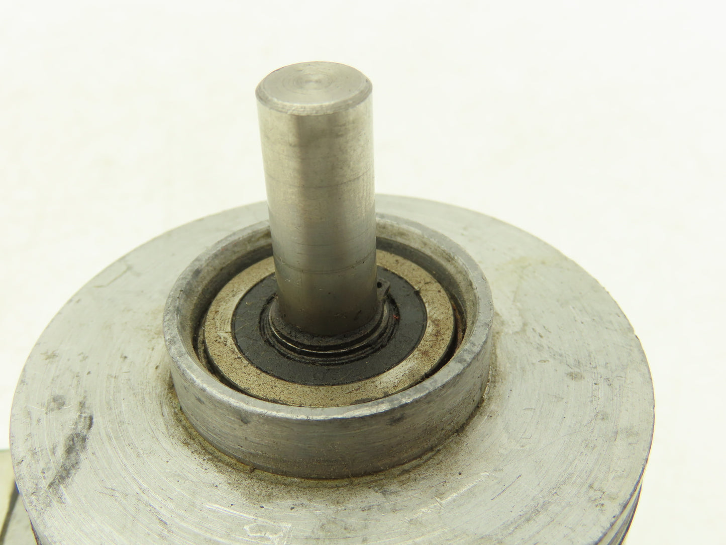 BEI Industrial H25E-SB-7200-M5-ABZC-8820-SM13 Rotary Encoder 5V 3/8" Shaft