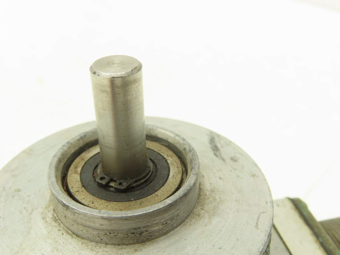 BEI Industrial H25E-SB-7200-M5-ABZC-8820-SM13 Rotary Encoder 5V 3/8" Shaft