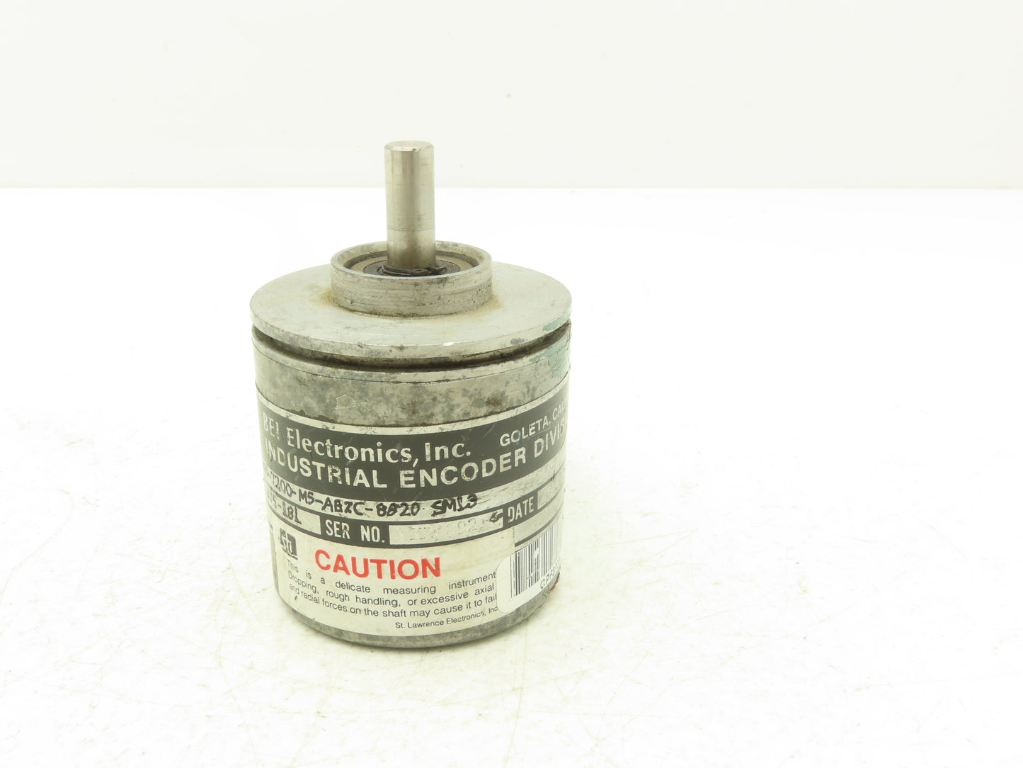 BEI Industrial H25E-SB-7200-M5-ABZC-8820-SM13 Rotary Encoder 5V 3/8" Shaft