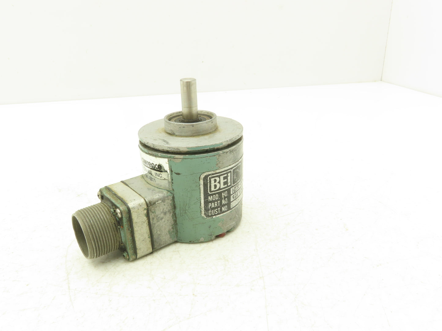 BEI Industrial H25E-SB-7200-M5-ABZC-8820-SM13 Rotary Encoder 5V 3/8" Shaft